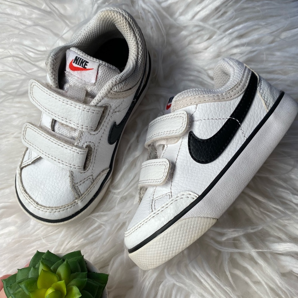 Toddler Nike White Trendy Low Top Sneakers
